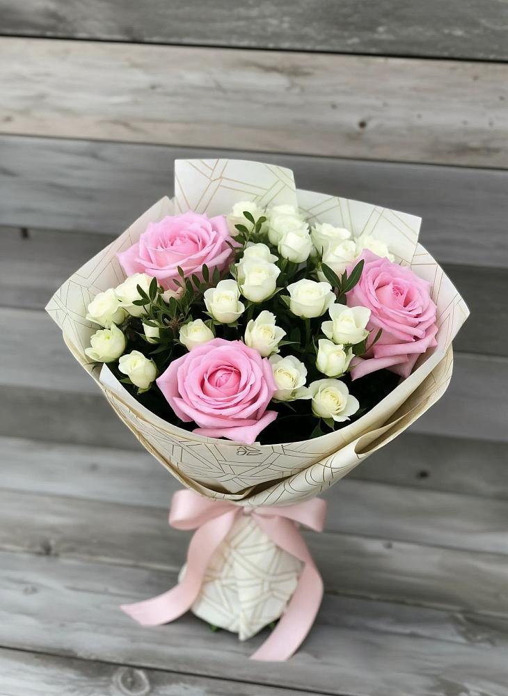 Букет цветов из: Розы в Клетской