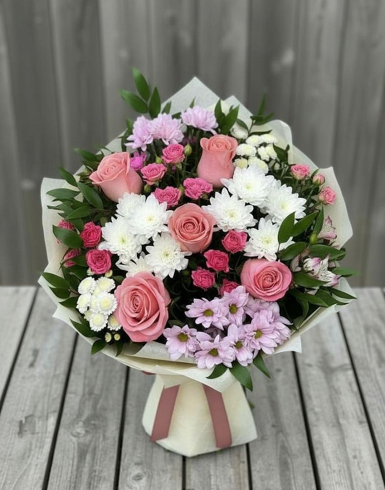 Букет цветов из: Альстромерии, Гвоздики, Розы и Хризантемы в Клетской