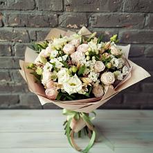Букет цветов из:  Альстромерии, Розы и Хризантемы в Клетской