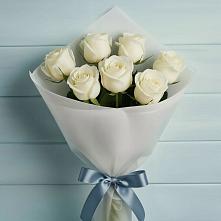 Букет 7 Белых роз Эдлесс Лав в Клетской