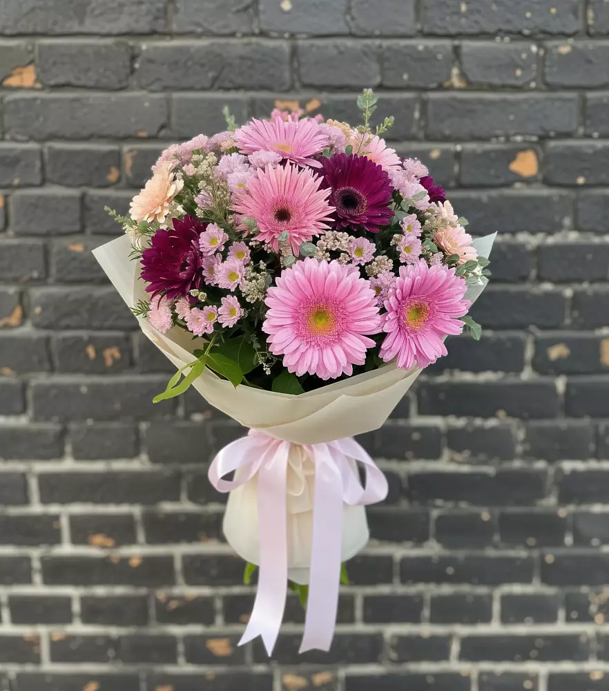 Букет цветов из: Герберы и Хризантемы в Клетской