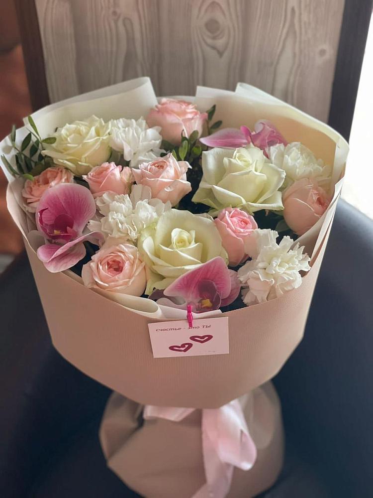 Букет цветов из: Орхидеи, Розы и Гвоздики в Клетской