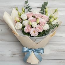 Букет цветов из:  Лизиантусы в Клетской