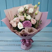 Букет цветов из:  Розы и Лизиантусы в Клетской