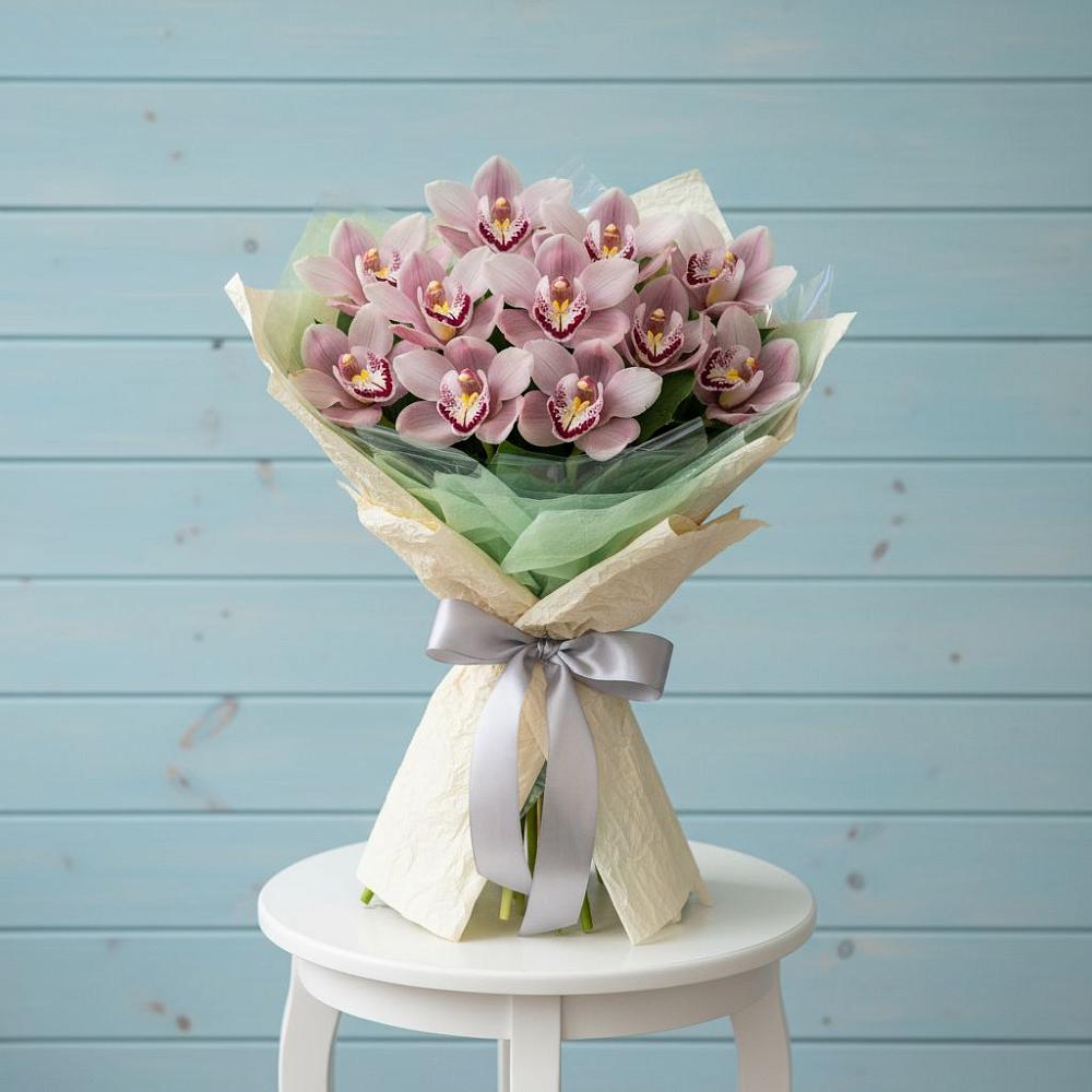 Букет цветов из: Орхидеи и Розы в Клетской