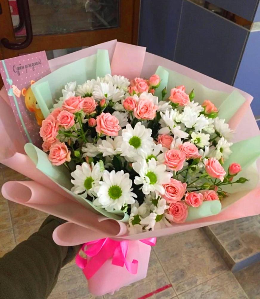 Букет цветов из: Розы и Хризантемы в Клетской