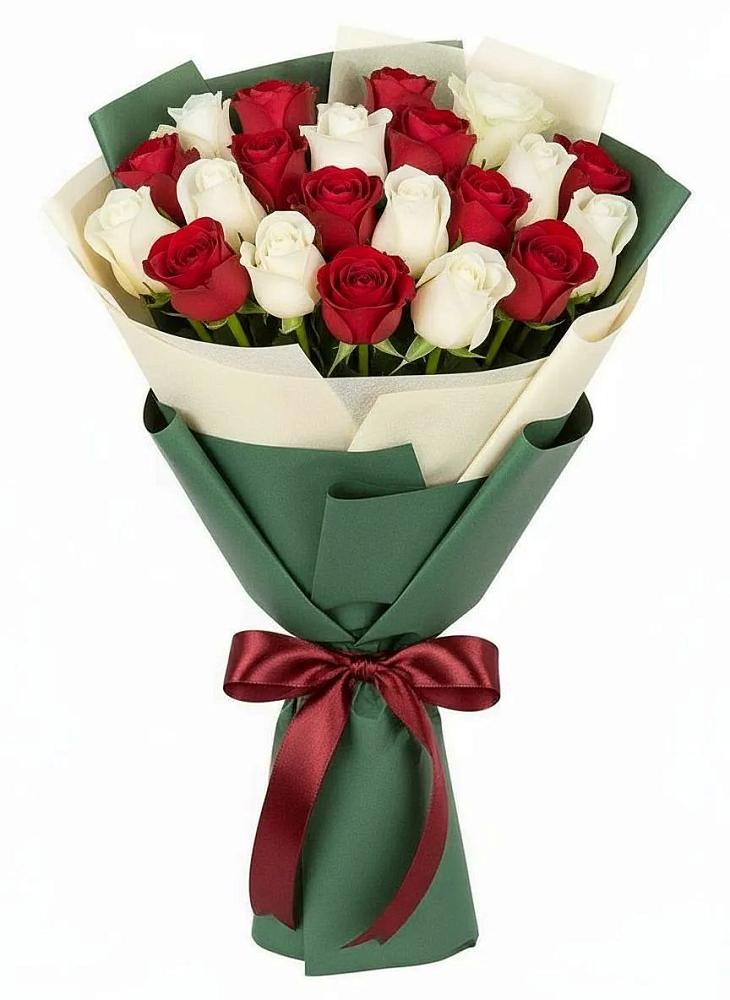 Букет Микс из красных и белых роз в Клетской