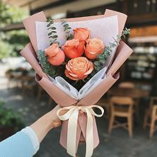 Букет цветов из:  Розы в Клетской