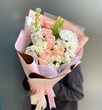 Букет цветов из:  Хризантемы и Розы в Клетской