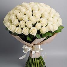 Букет 101 беля роза Белоснежка в Клетской