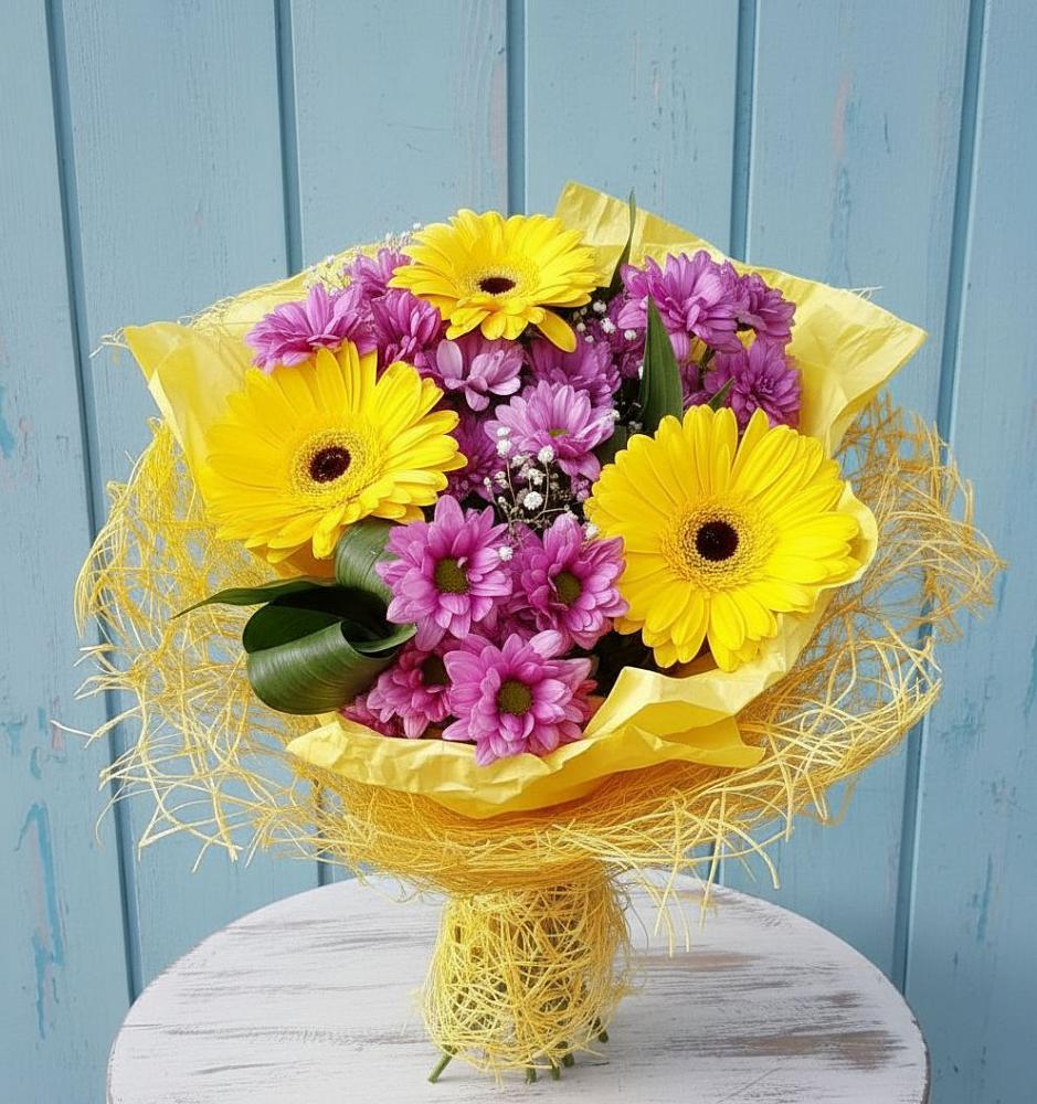 Букет цветов из: Хризантемы и Герберы в Клетской
