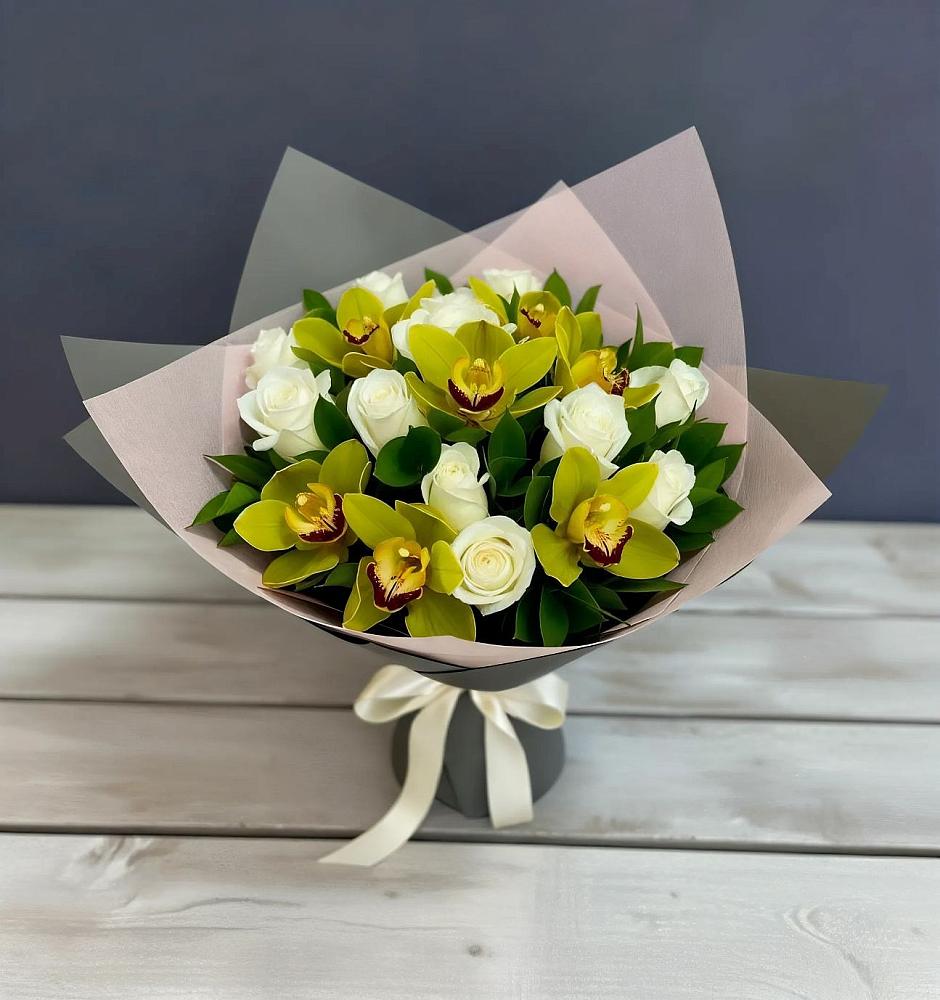 Букет цветов из: Орхидеи и Розы в Клетской