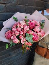 Букет розы в пальмах в Клетской Букет цветов из: Розы в Клетской