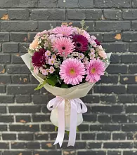 Букет цветов из:  Герберы и Хризантемы #REPLACE_PRED# Клетской