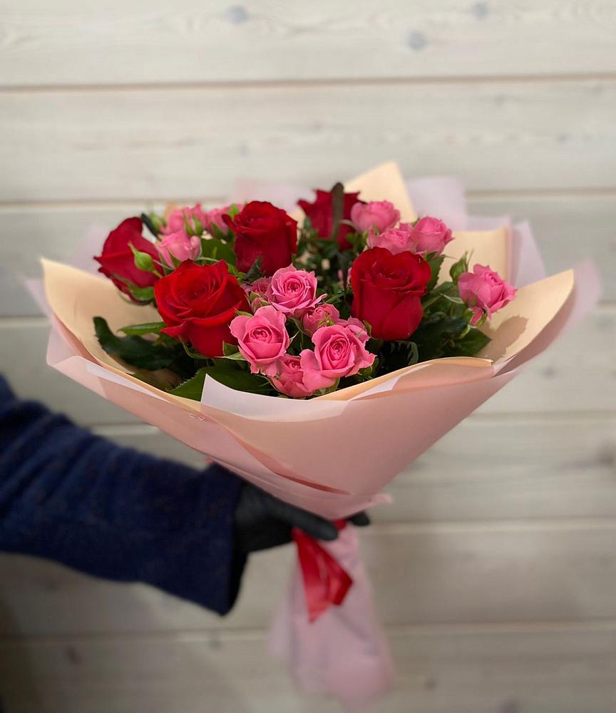 Букет цветов из: Розы в Клетской