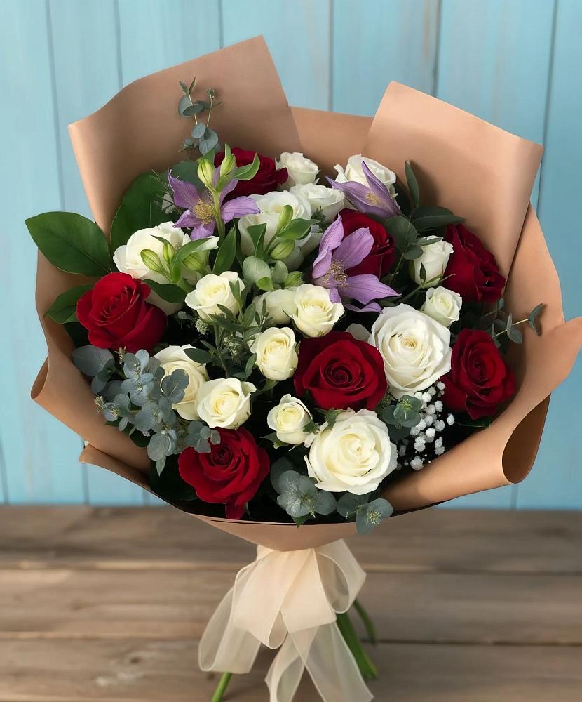 Букет цветов из: Розы и Альстромерии в Клетской